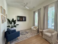 Brand New! Luxury 2-Bedroom Cottage in Downtown Auburn!!