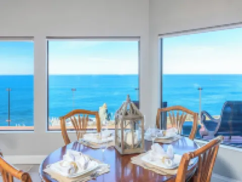 Waves End, by Vinifera Homes Hotels in Gualala