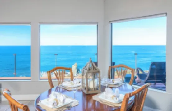 Waves End, by Vinifera Homes