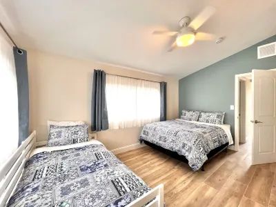 Alluring Villa Short Stroll from Stunning Hollywood Beach!