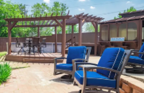 Lake Texoma Splash! Pool/hot tub, 1.5 miles to Highport Marina on Lake Texoma!
