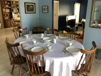 Four bedroom country home that is Great for Family Reunions or a Quiet Retreat. Отели в г. Клеберг