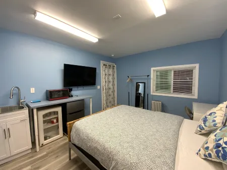 Guest House Pasadena