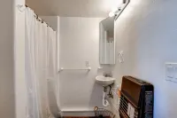 Cosy mountain top guest casita - 10 minutes from downtown Prescott