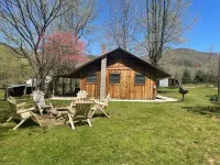ATV UTV TRAILS peaceful farmhouse cabin HIKING dog friendly HOT TUB & FIREPIT