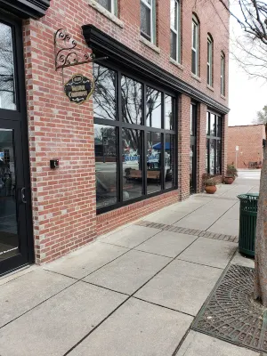 523 C - Historic Downtown Apartment above Brewery BBQ Restaurant - 2 Bedroom Hotels in Middle Creek