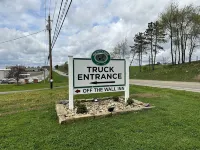 The Gathering: Premier Large Group House in Holmes County Hotels in Berlin Township