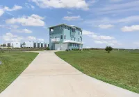 Port Aransas Mahalo Beach Home ~ Large Luxury Beach House Close to Beach