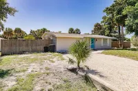 Bradenton Intercoastal Living - close to beaches Hotels near The Good Liquid Brewing Company