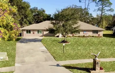 ONE OF KIND PROPERTY - 6 bedrooms & 6.5 bathrooms Private & spacious