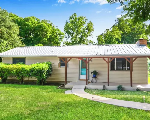 Lakeside Oasis ~ Pet Friendly ~ Pool Table ~ Sleeps 7 ~ Mcqueeney Texas Hotéis em McQueeney