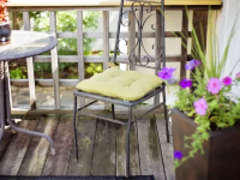 Quaint Parisian style loft, located on National Registered Historical Property Hotels in Mena