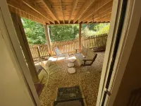 Get original accommodations or supersize with our new"Blueroom" master bedroom.