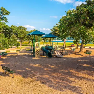 Incredible Waterfront! Relaxing!- Swim & Fish, Pool Access