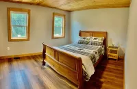 Newly built ragged mtn ski house