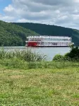 41 Foot Boat on Tennessee River, 15 minutes from Chattanooga