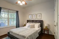 Lake Fork Premium Waterfront Retreat  - Fishing Boating Kayak Boat Dock/Slip Hotels in Rains County