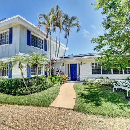 Downtown Delray Beach House, Heated Pool, 5 min to Atlantic Ave