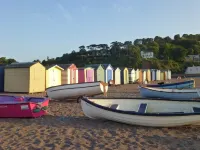 Stay Salty | Perfect Central Location | 1000 SqFt! Hotels in Teignmouth