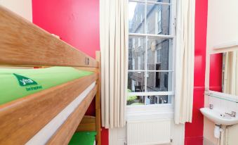 YHA London Earl's Court