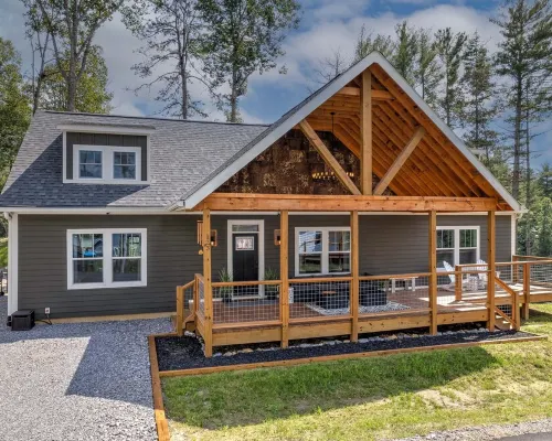 Spacious Mountain Retreat! Hot Tub, Game Room, Near Asheville Hotels in Fairview
