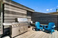 Oceanfront Retreat Pajaro Dunes Beach, crashing wave views, private beach