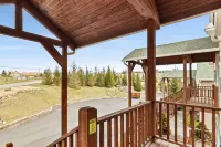 Beech Mtn - Gorgeous Mountain Views! Walk to Restaurants, Fred’s! Fireplace!