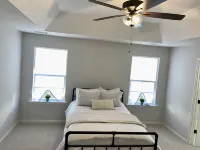 NEW MODERN Ranch-Style home — minutes from the course ! ⛳️