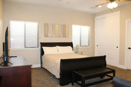 The Mohave Fort: Pool & Patio Отели в г. Форт Мохаве