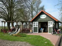 Holiday Home Zum Friesentraum Hotels in Tossens