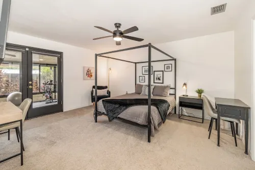 Remodeled Downtown Orlando Oasis! Remodeled Home! Close to Disney, Universal! Hotel a Orange County