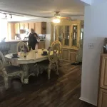 Relaxing fishing and hunting getaway 1 bock from the water