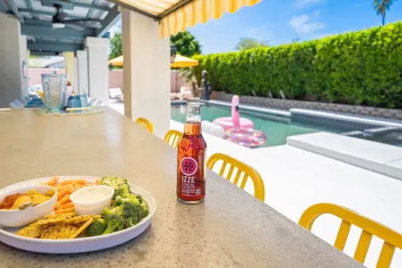 Moroccan Oasis | Salt Pool, Spa, Firepit, Game room