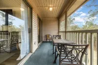 Newly Renovated 3bd/3ba Condo located on True Blue Golf Club.
