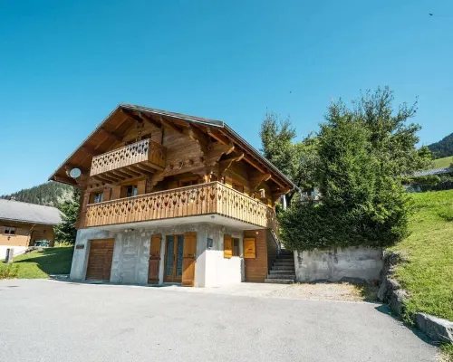 Chalet for 9 people 300m from the Petit-Chatel chairlift - Chatel Reservation Hotels in Châtel