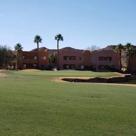 FUN IN THE SUN Отели рядом с достопримечательностью «Splash Pad»