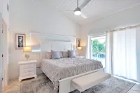 Exquisite Key Colony Beach Retreat- 420/430 11th Street KCB