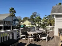 5 KING BEDS! OLD VILLAGE LOCATION!!!Close to Beaches, Shem Creek and Charleston