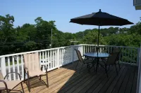 Discover Your Perfect Cape Ann Getaway - A Charming Bayview Retreat