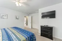 Updated Open Concept Beach House. 1.5 Blocks to Bay Beach and Harpoon’s! - Balkoner
