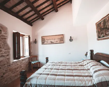 The Cherry Tree, sea view relaxation with pool Hotels in Fermo