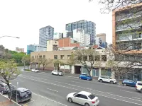 Luxury 2BR apartment in the heart of CBD