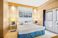 European Village Romantic Getaway! Hotels near Hammock Gardens Nursery & Florist