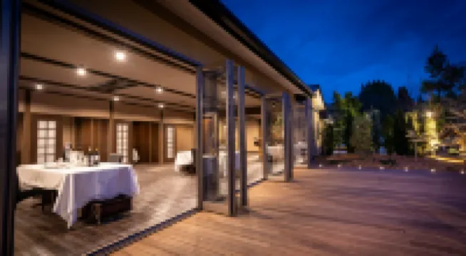 Sakura Villa with Hot Spring Pool