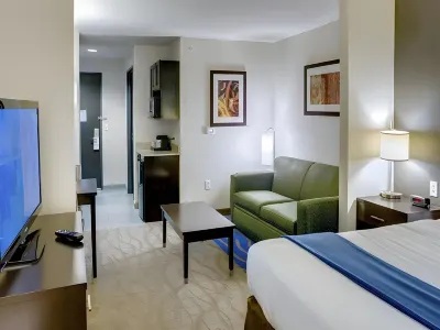 Holiday Inn Express & Suites KANSAS CITY KU MEDICAL CENTER by IHG Hôtels à : 