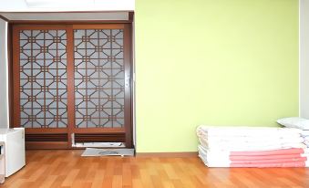 Goodstay Jirisan Little Prince Pension