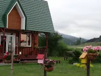 Guest House Nisshin Hotels near JR Chiebun station