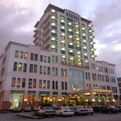 The Paramount Hotel Sibu Hotels near Menara Rimbunan Hijau 常青大厦