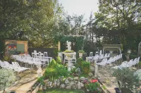 Enchanted Manor Hotel di 