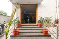FabHotel Simhadri Grand Các khách sạn ở Khammam